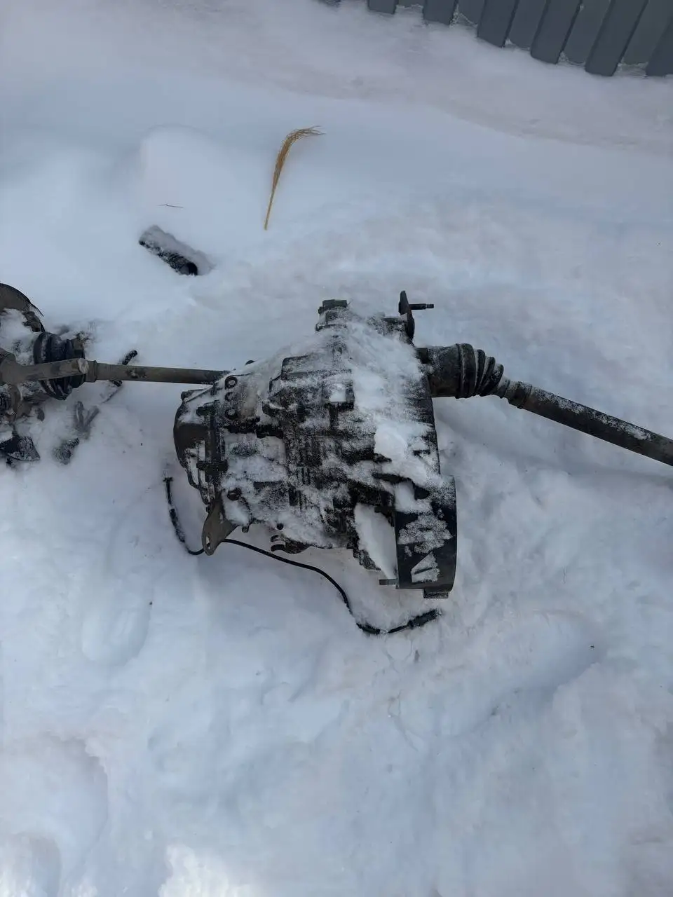 Продажа запчастей от автомобиля Lada Priora - Автомобильные запчасти (Запчасти) в Тюмень