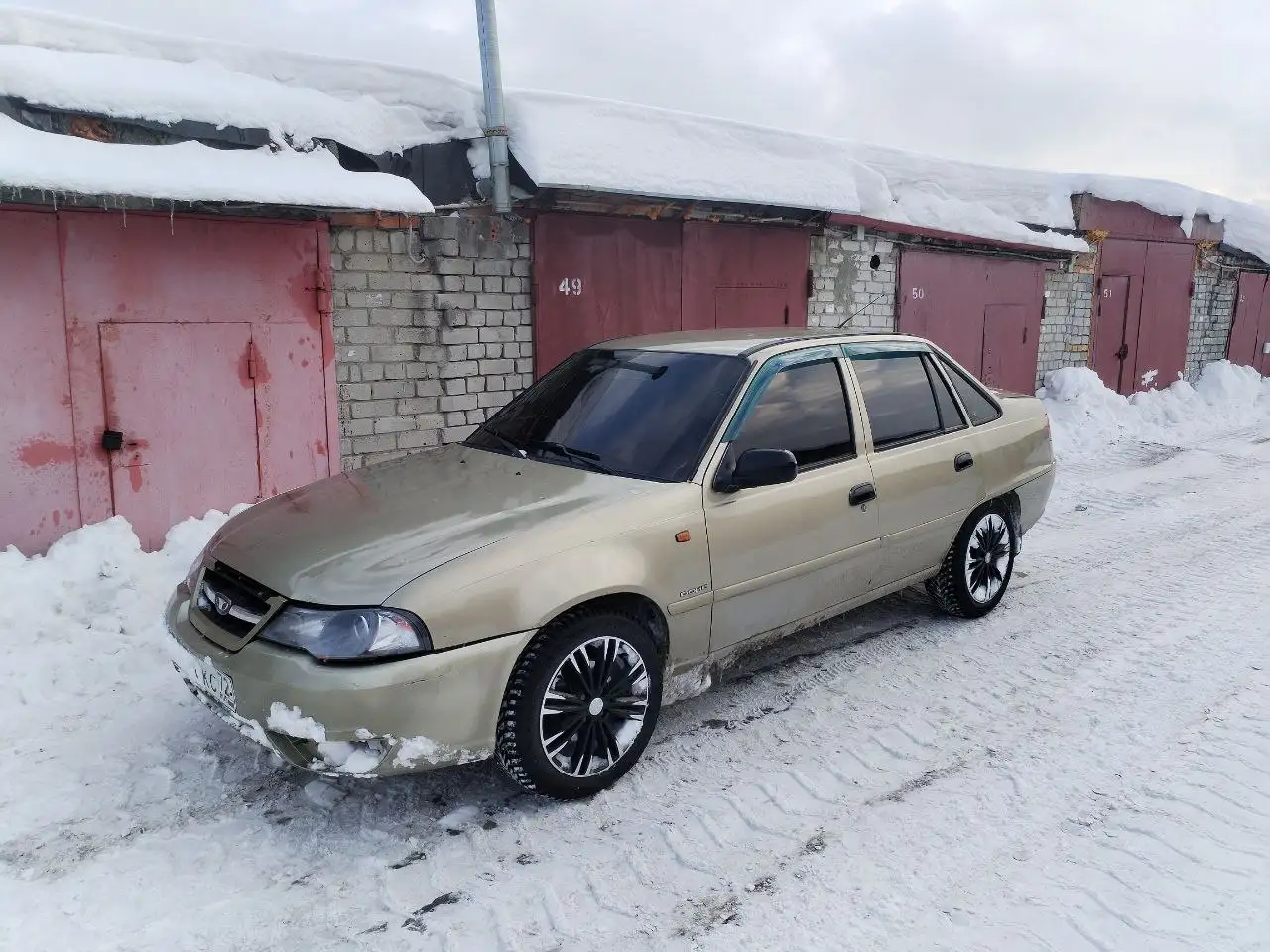 Продажа автомобиля Лачетти с дисками и зимней резиной - Легковые автомобили (Авто) в Тюмень