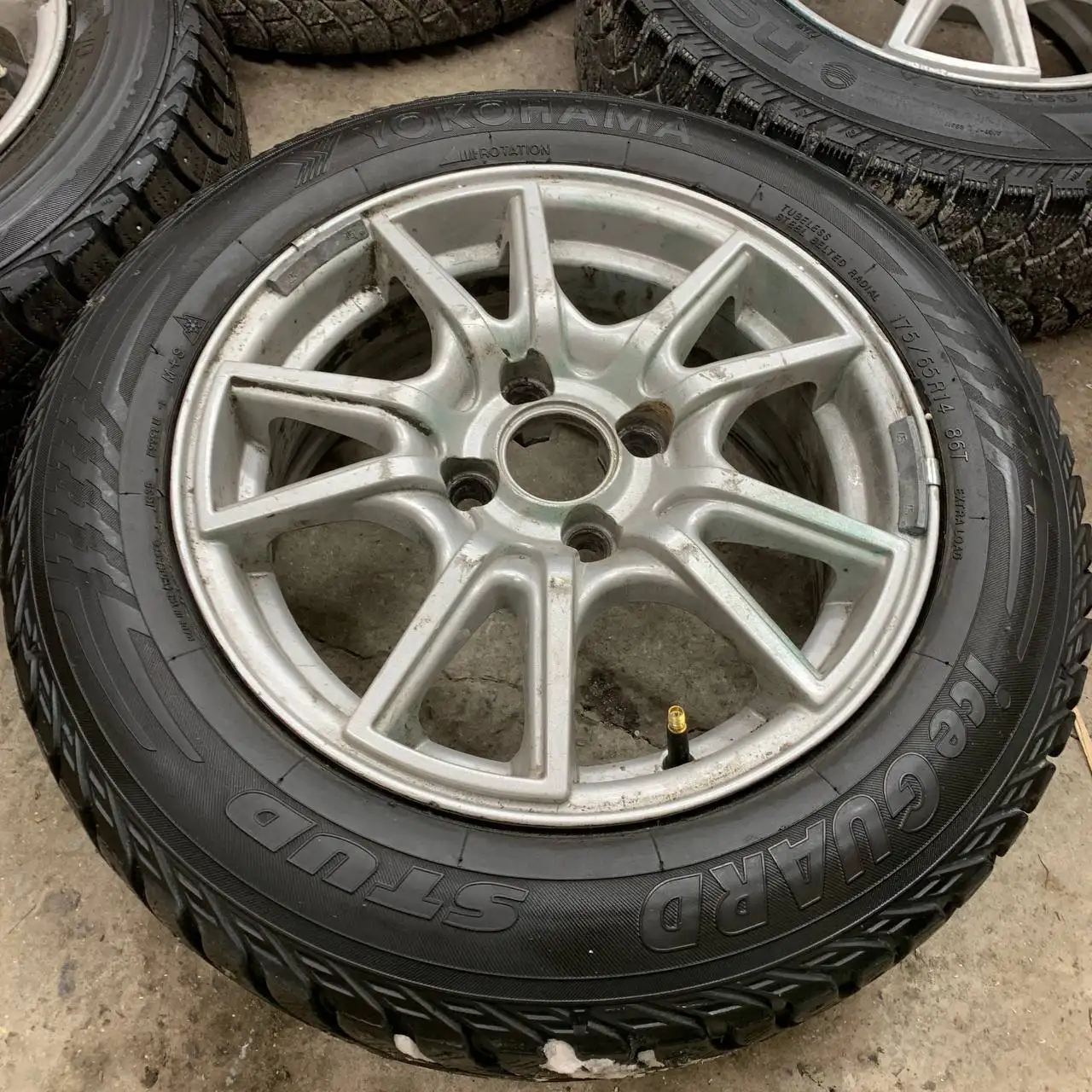 Диски XTRIKE-104 R-14 4x98 зимние с шипами - Запчасти (Авто) в Тюмень