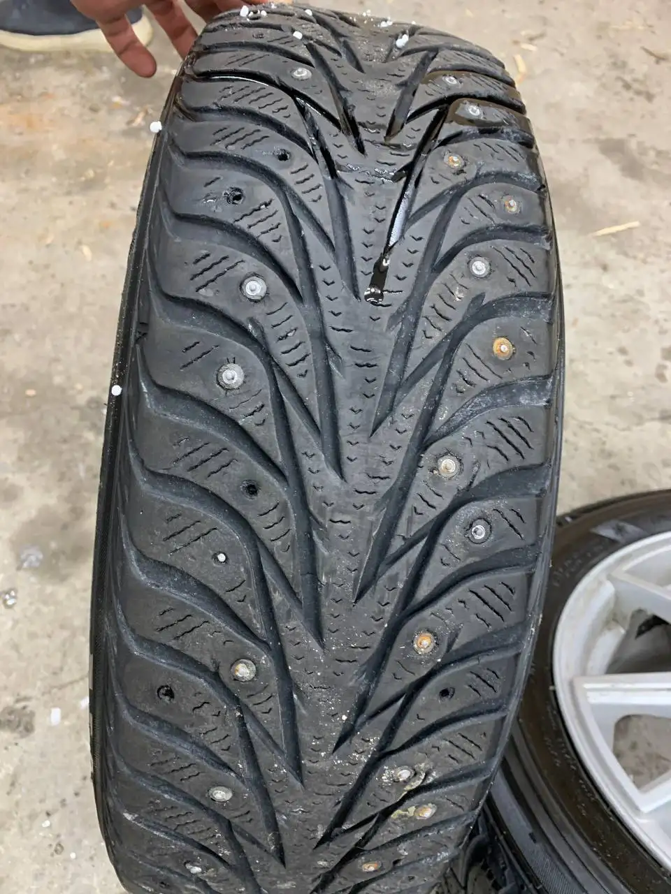 Диски XTRIKE-104 R-14 4x98 зимние с шипами - Запчасти (Авто) в Тюмень