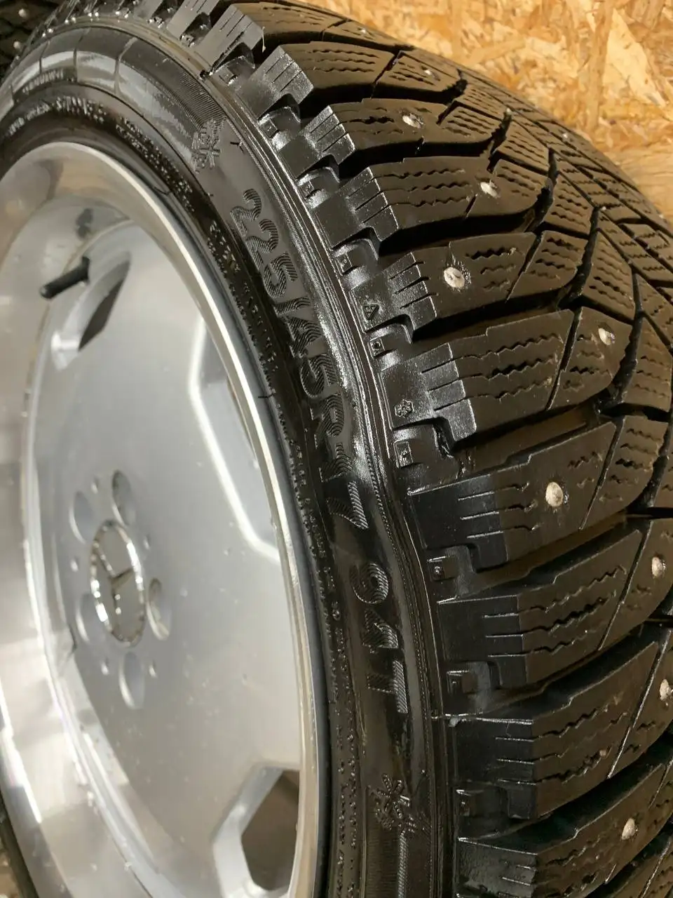 Литые диски MERCEDES MONOBLOCK R17 с резиной - Запчасти (Авто) в Тюмень