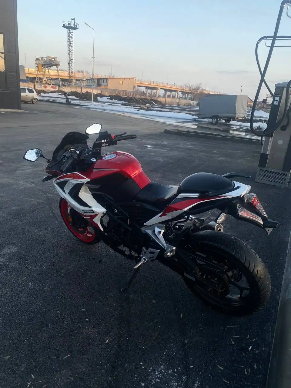 Продам мотоцикл с пробегом 3300 км - Мотоциклы (Авто) в Тюмень