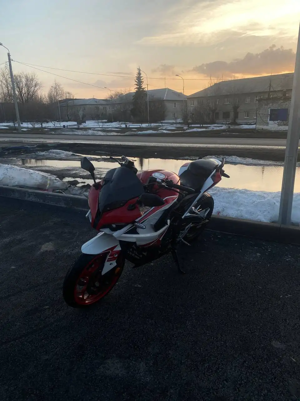 Продам мотоцикл с пробегом 3300 км - Мотоциклы (Авто) в Тюмень