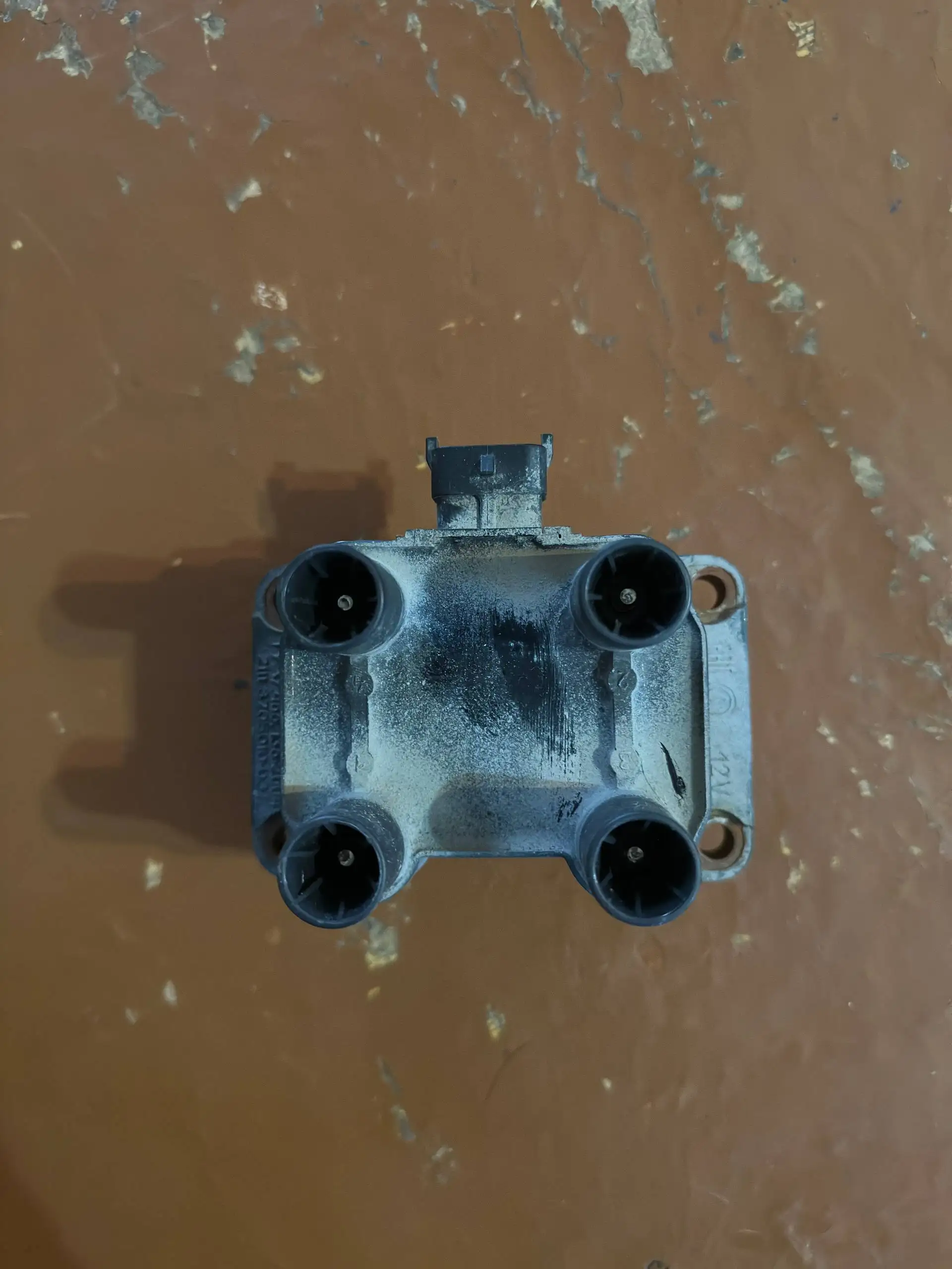 Продам блок предохранителей - Электрооборудование (Запчасти) в Тюмень