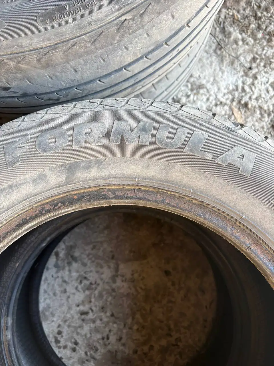 Продажа автомобильных шин - Запчасти (Авто) в Тюмень