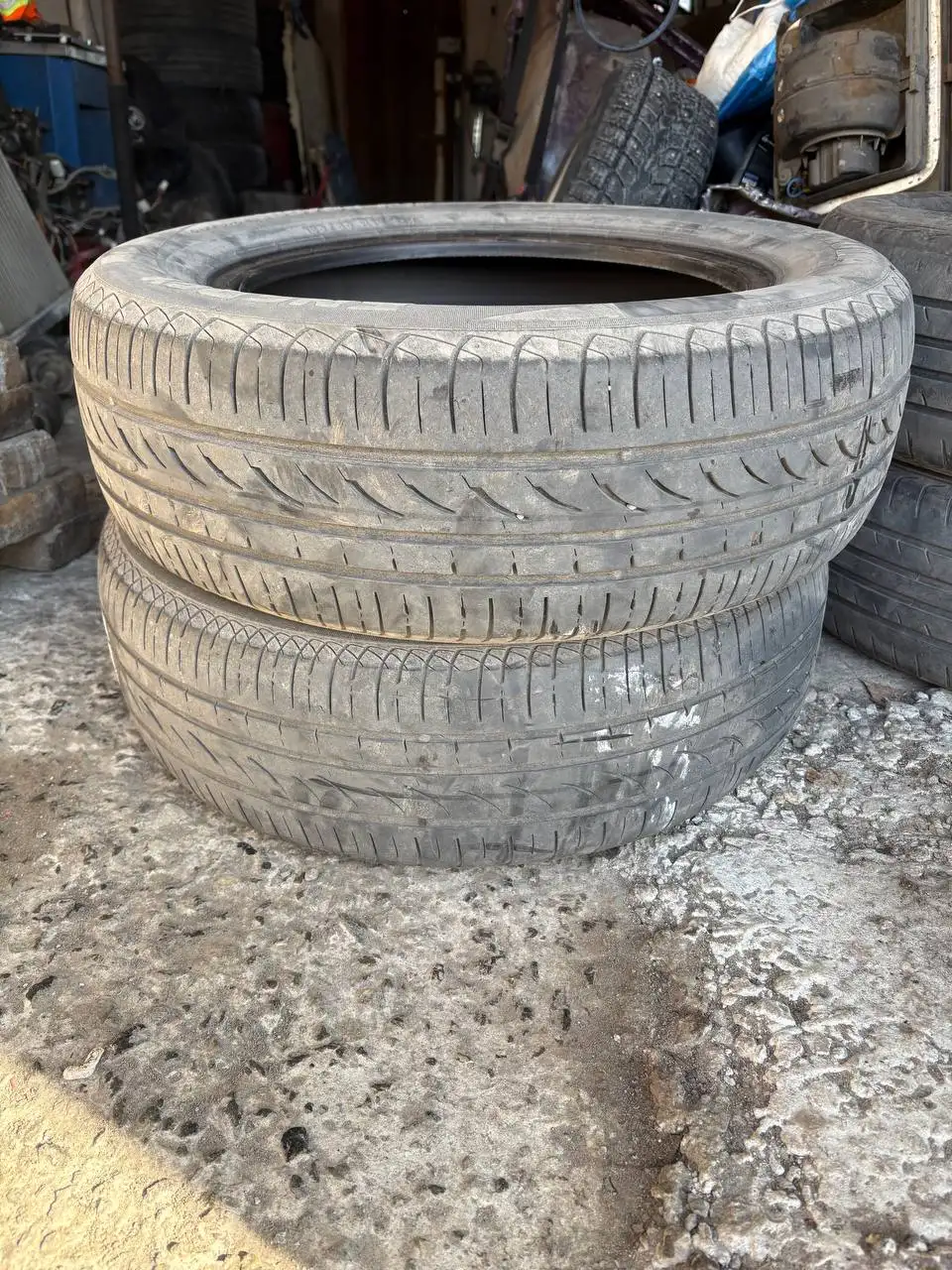 Продажа автомобильных шин - Запчасти (Авто) в Тюмень