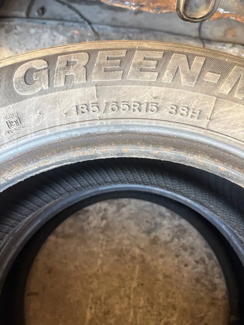 Продажа автомобильных шин - Запчасти (Авто) в Тюмень