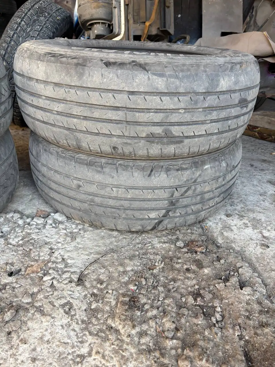 Продажа автомобильных шин - Запчасти (Авто) в Тюмень