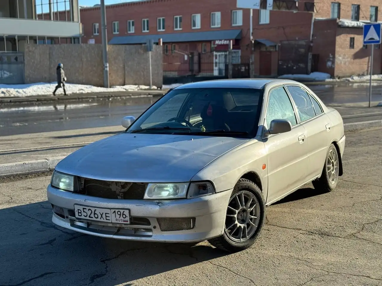 Продажа Mitsubishi Lancer 1998 года - Авто в Тюмень