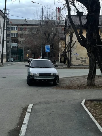 ВАЗ 2110 2001 года в Тюмени - Автобусы в Тюмень