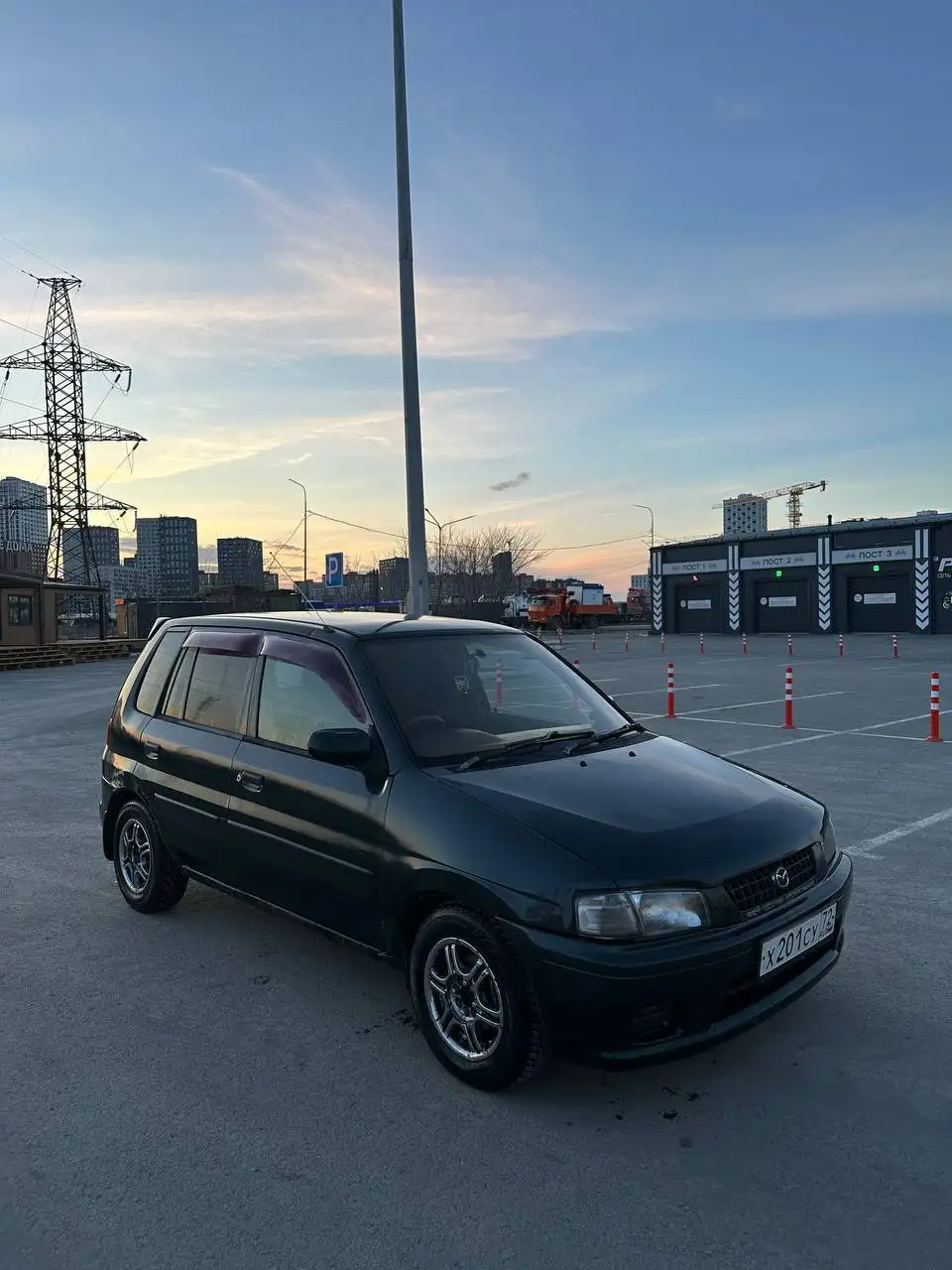 Продам авто с торгом у капота - Авто в Тюмень