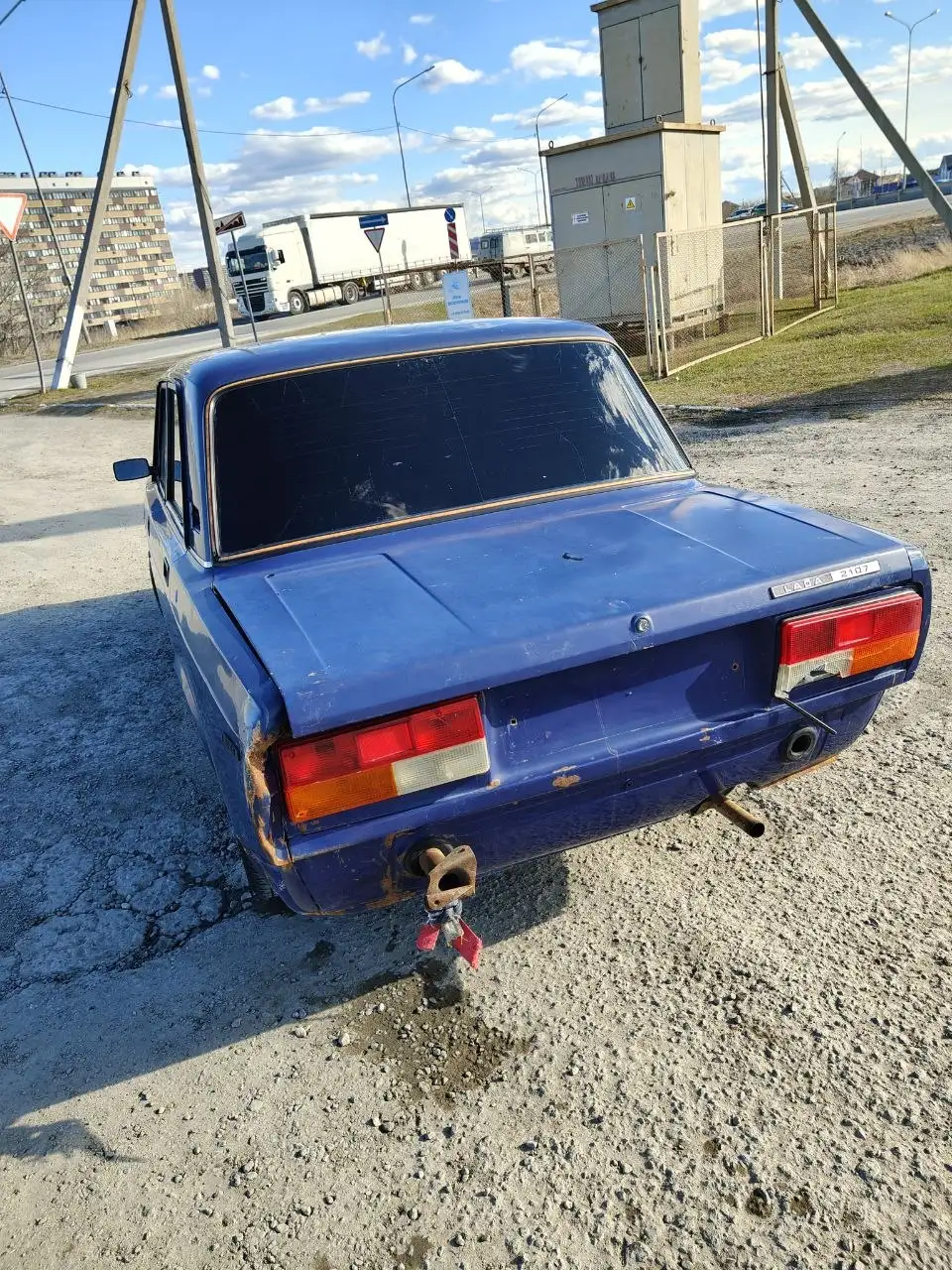 Продажа автозапчастей без болтов мотора - Запчасти в Тюмень