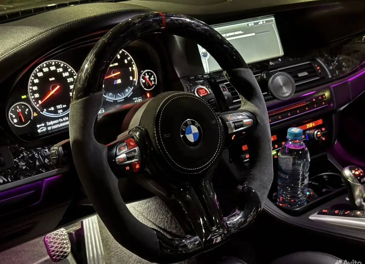 Руль от BMW - Автозапчасти (Запчасти) в Тюмень