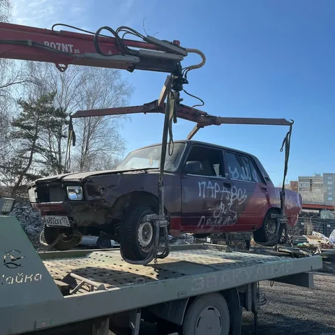 Куплю документы от авто на штрафстоянке 50 лет ВЛКСМ - Двигатель в Тюмень