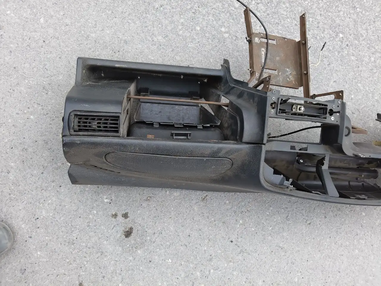 Панель 14 и карта, динамики - Аудио (Авто) в Тюмень