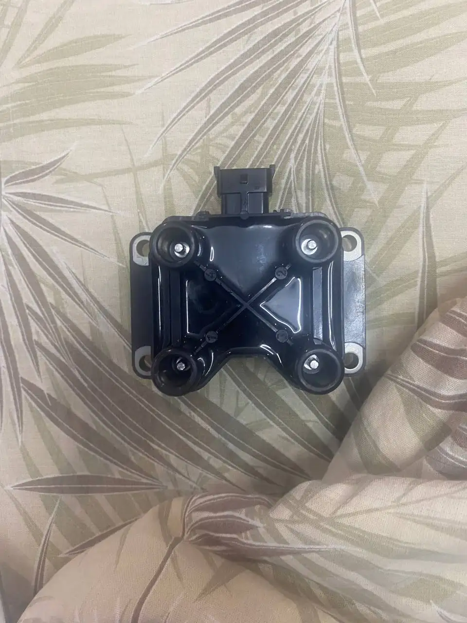 Продам модуль зажигания новый - Модуль зажигания (Запчасти) в Тюмень