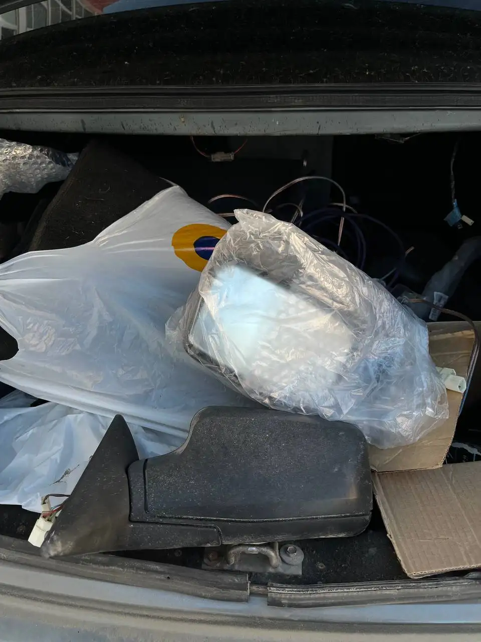 Туманки, провода, коврики, зеркала на Приору - Авто в Тюмень