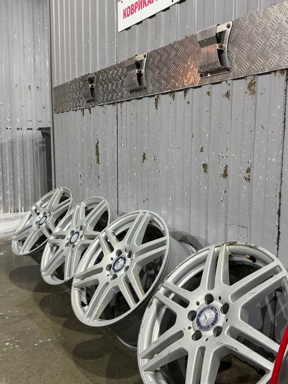 Диски Mercedes Benz W212 R18 - Диски (Авто) в Тюмень