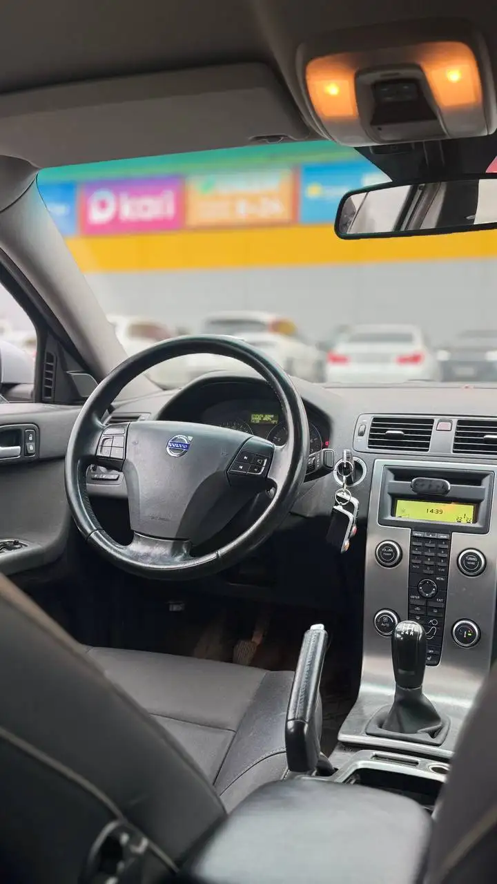 Volvo S40 2008 1.8 МКПП - Легковые автомобили (Авто) в Тюмень