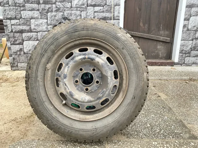 Продам комплект колес - Авто в Тюмень