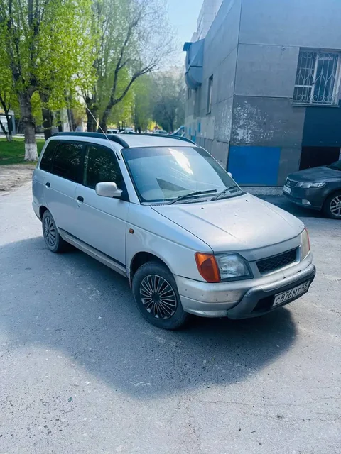 Daihatsu Pyzar 1997 - Honda в Тюмень