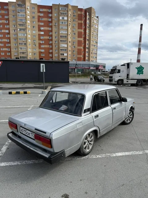Продам ВАЗ 2107 2011 года - Honda в Тюмень