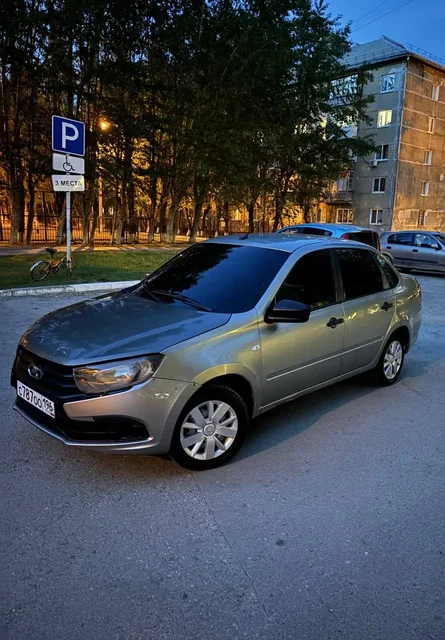 Lada Granta 2019 - Авто в Тюмень