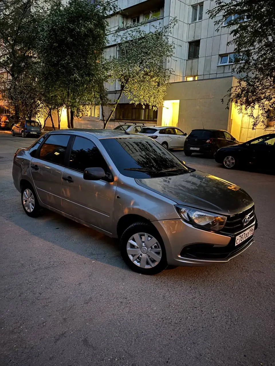 Lada Granta 2019 - Авто в Тюмень