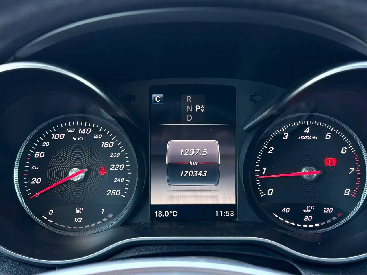 Mercedes C-Class 2015 2.0 184 лс полный привод - Легковые автомобили (Авто) в Тюмень