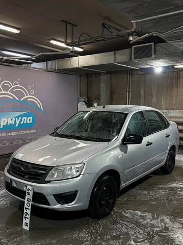 Автомобиль 2017 года с пробегом 104к - Авто в Тюмень