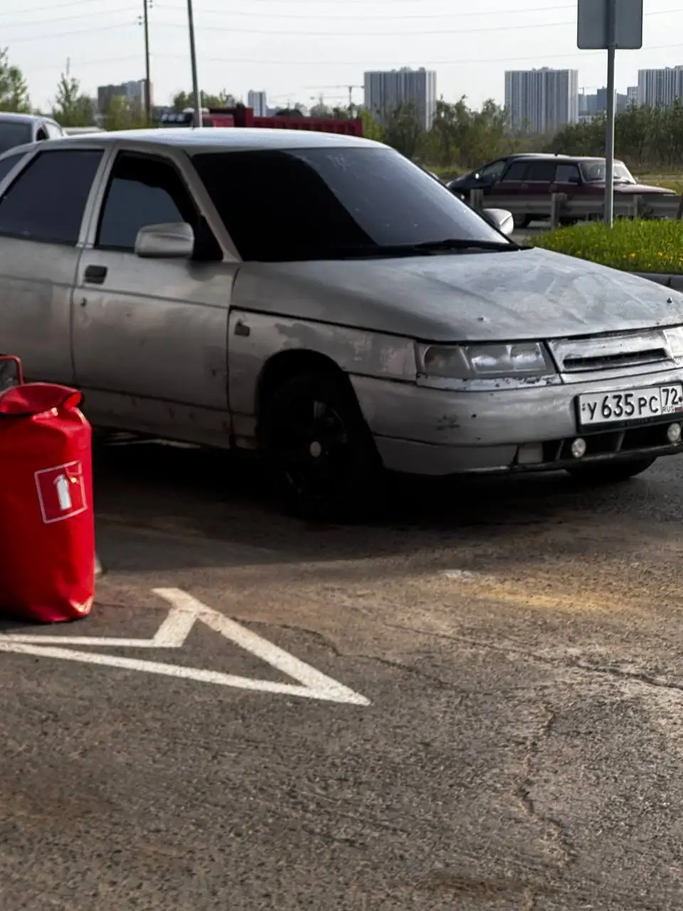 Lada 2112 2004 года - Легковые (Авто) в Тюмень