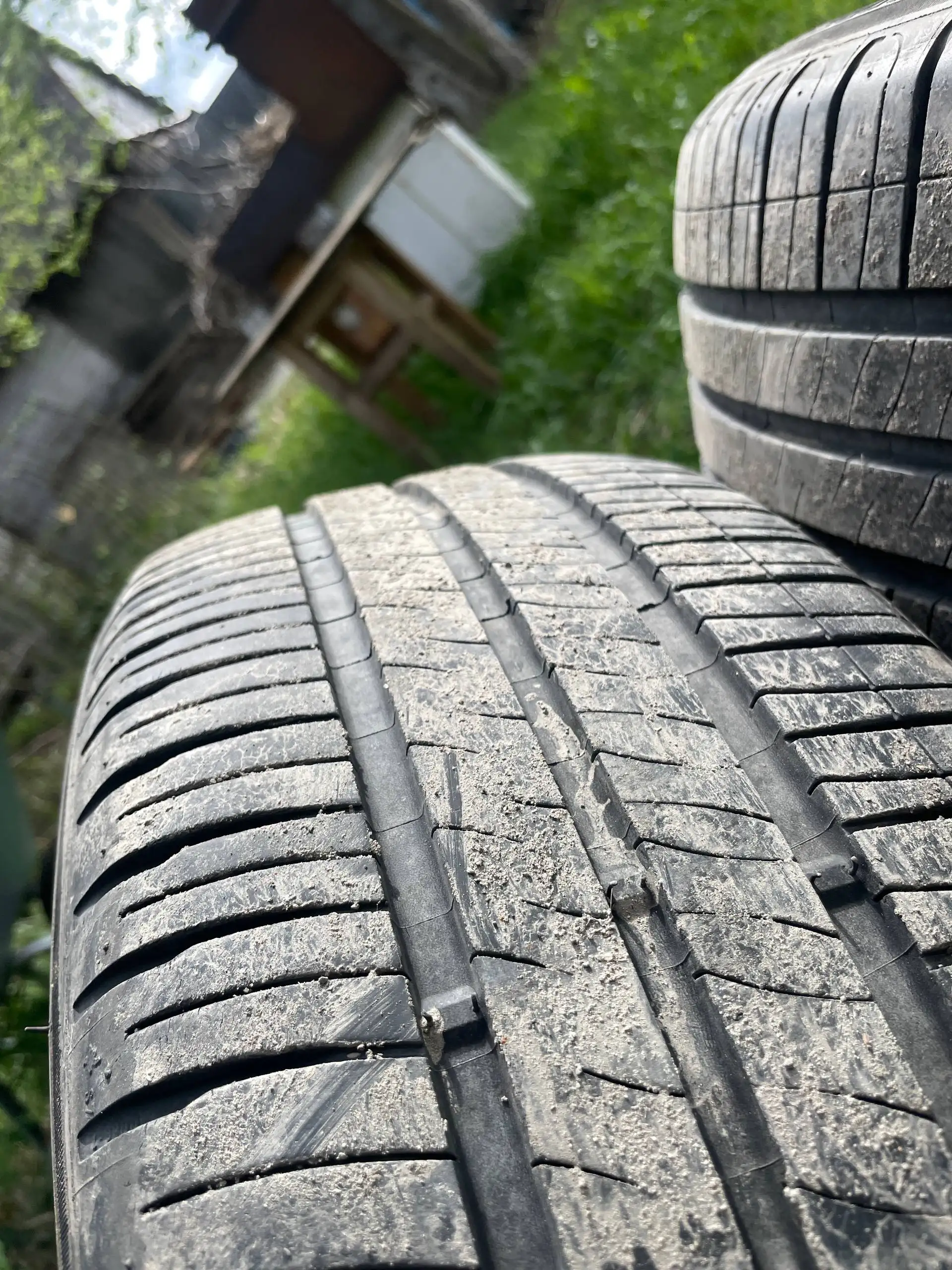 Продам летнюю резину 205/55/16 - Шины и диски (Авто) в Тюмень