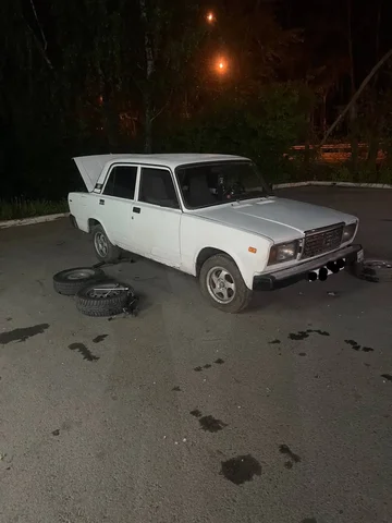Продам диски с резиной R13 - Автозапчасти и аксессуары в Тюмень
