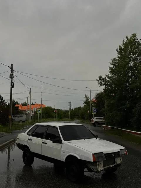 Продажа ВАЗ 21099 и ВАЗ 2109 - Автозапчасти и аксессуары в Тюмень