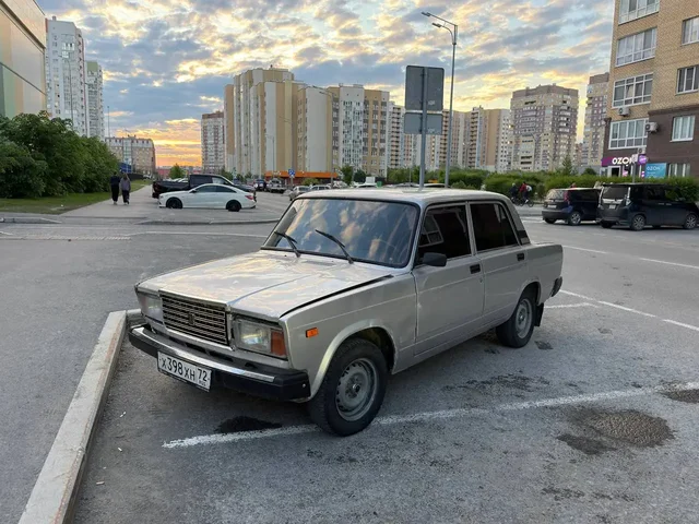 LADA 2107 2011 года - Автозапчасти и аксессуары в Тюмень