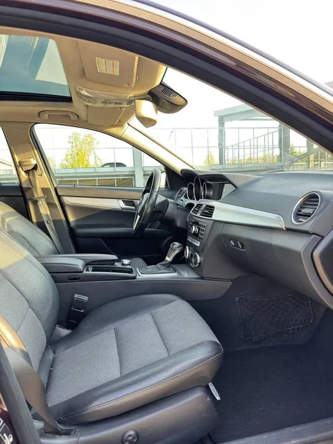 Mercedes-Benz C-Class 2011 - Руль в Тюмень