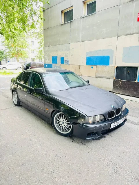 БМВ Е39 2.5 МКПП - Автоаксессуары в Тюмень