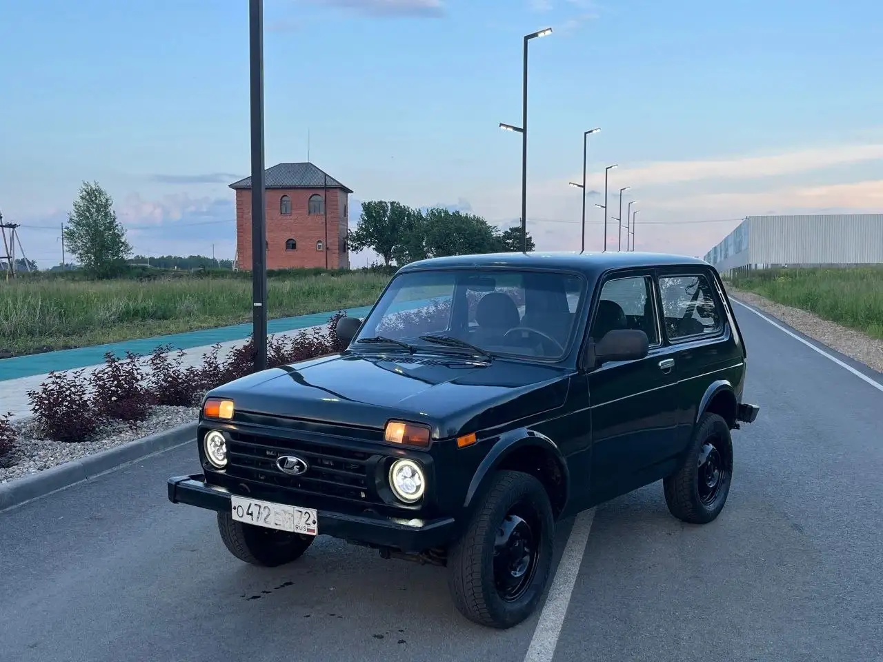 Lada Niva 2012 - Легковые автомобили (Авто) в Тюмень