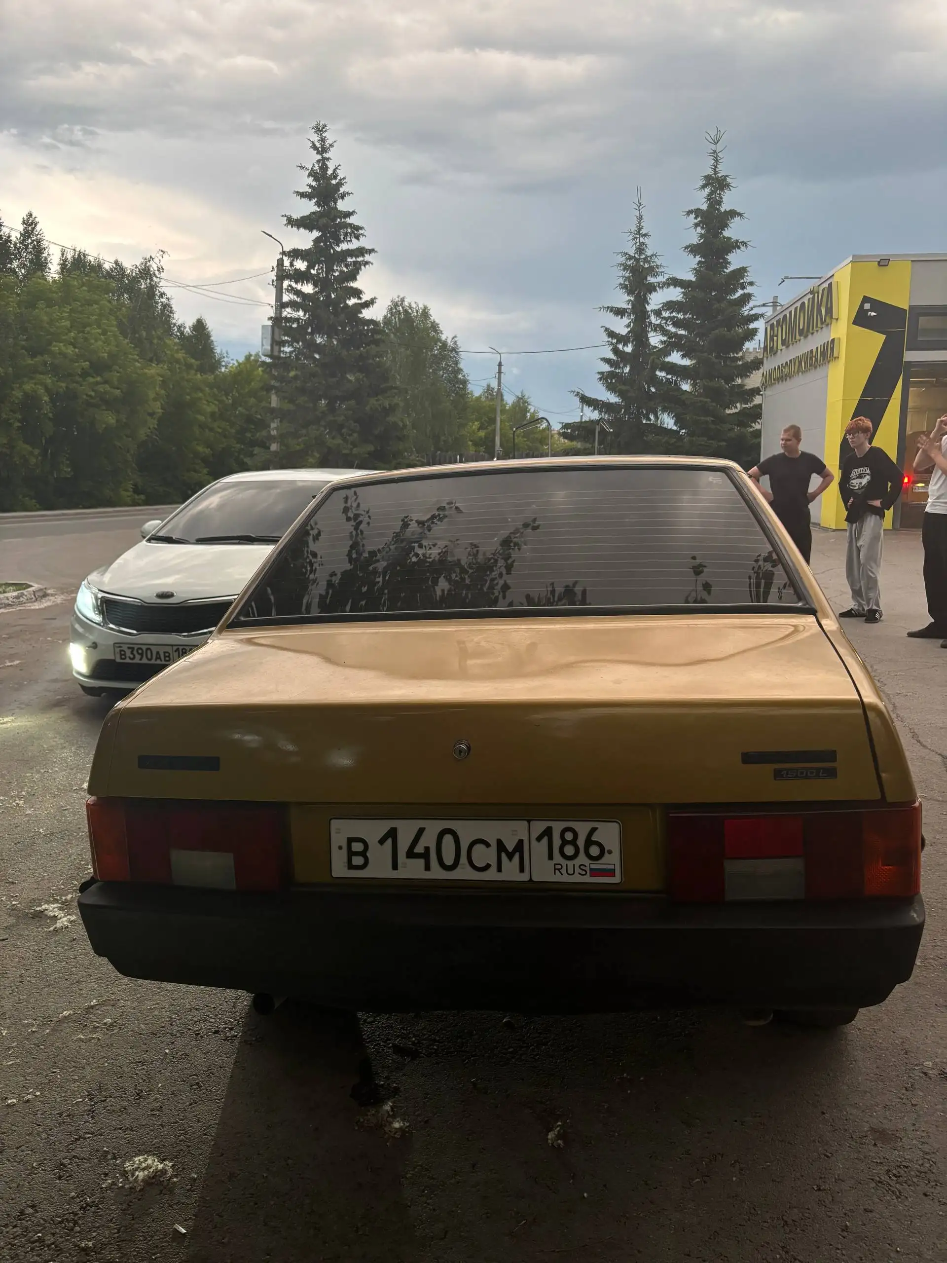 Ваз 21099 Золотая - Легковые автомобили (Авто) в Тюмень