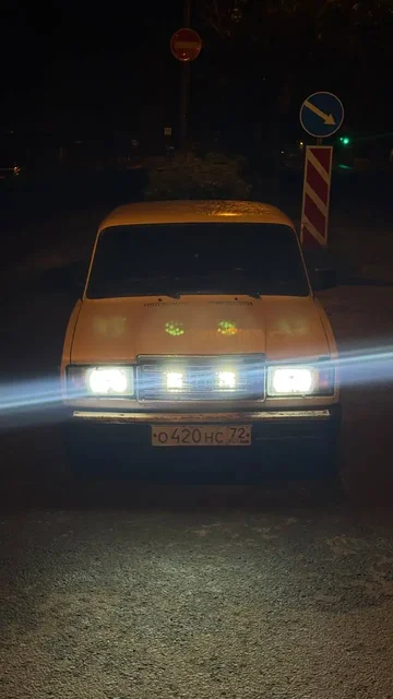 Продам ВАЗ 2107 2007 года - Внедорожники в Тюмень