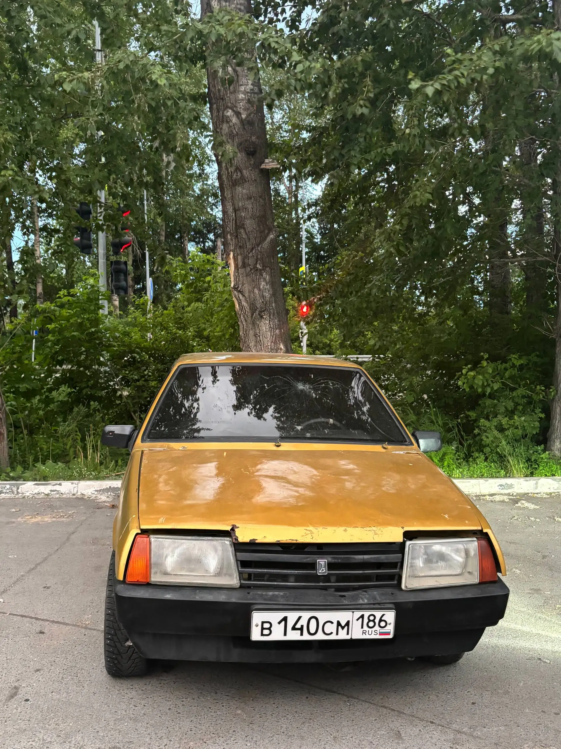 ВАЗ 21099 Золотая - Авто в Тюмень
