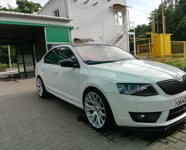 Колеса в сборе Р19 5x112 - Toyota Camry в Тюмень
