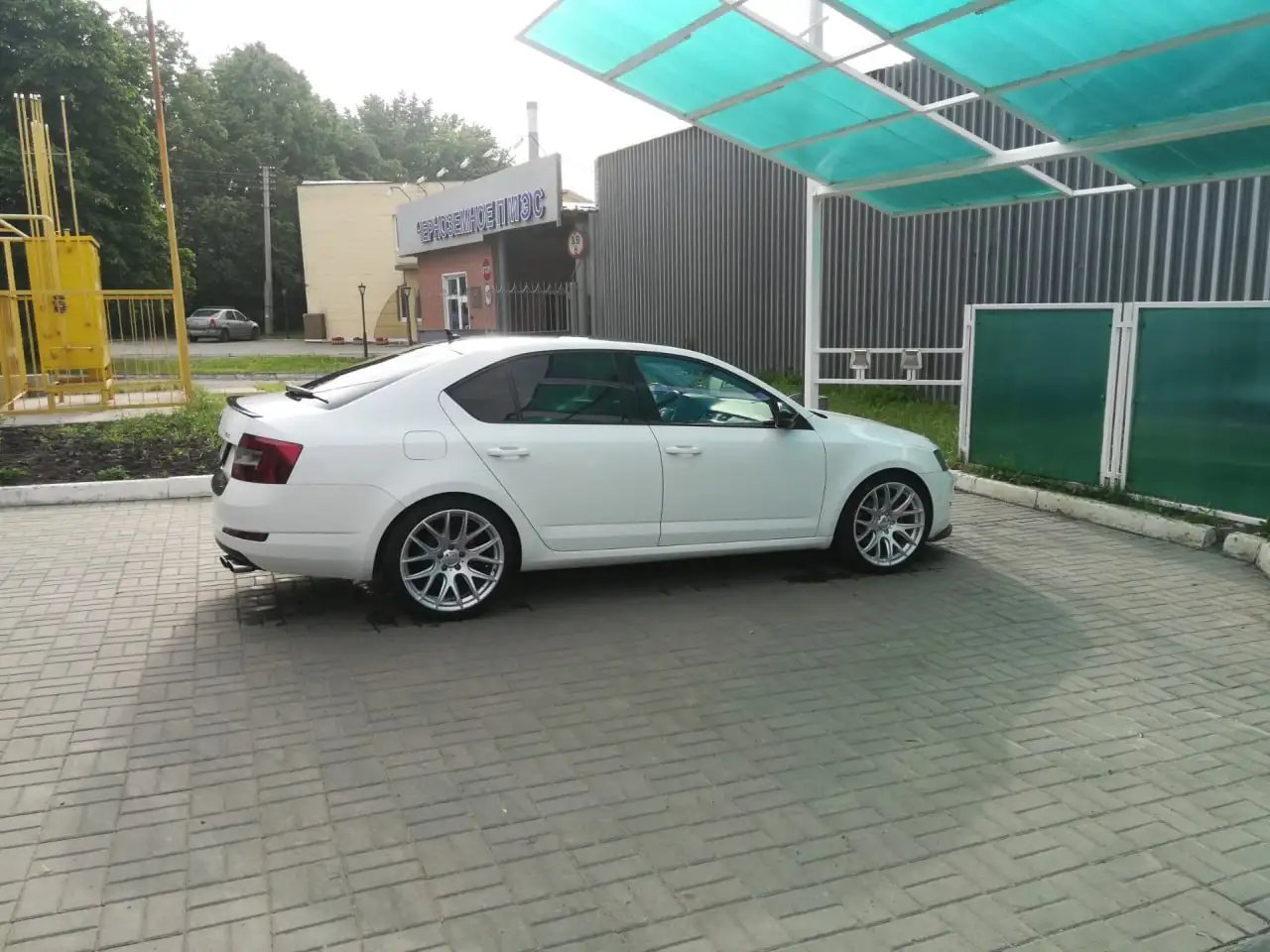 Колеса в сборе Р19 5x112 - Шины и диски (Авто) в Тюмень