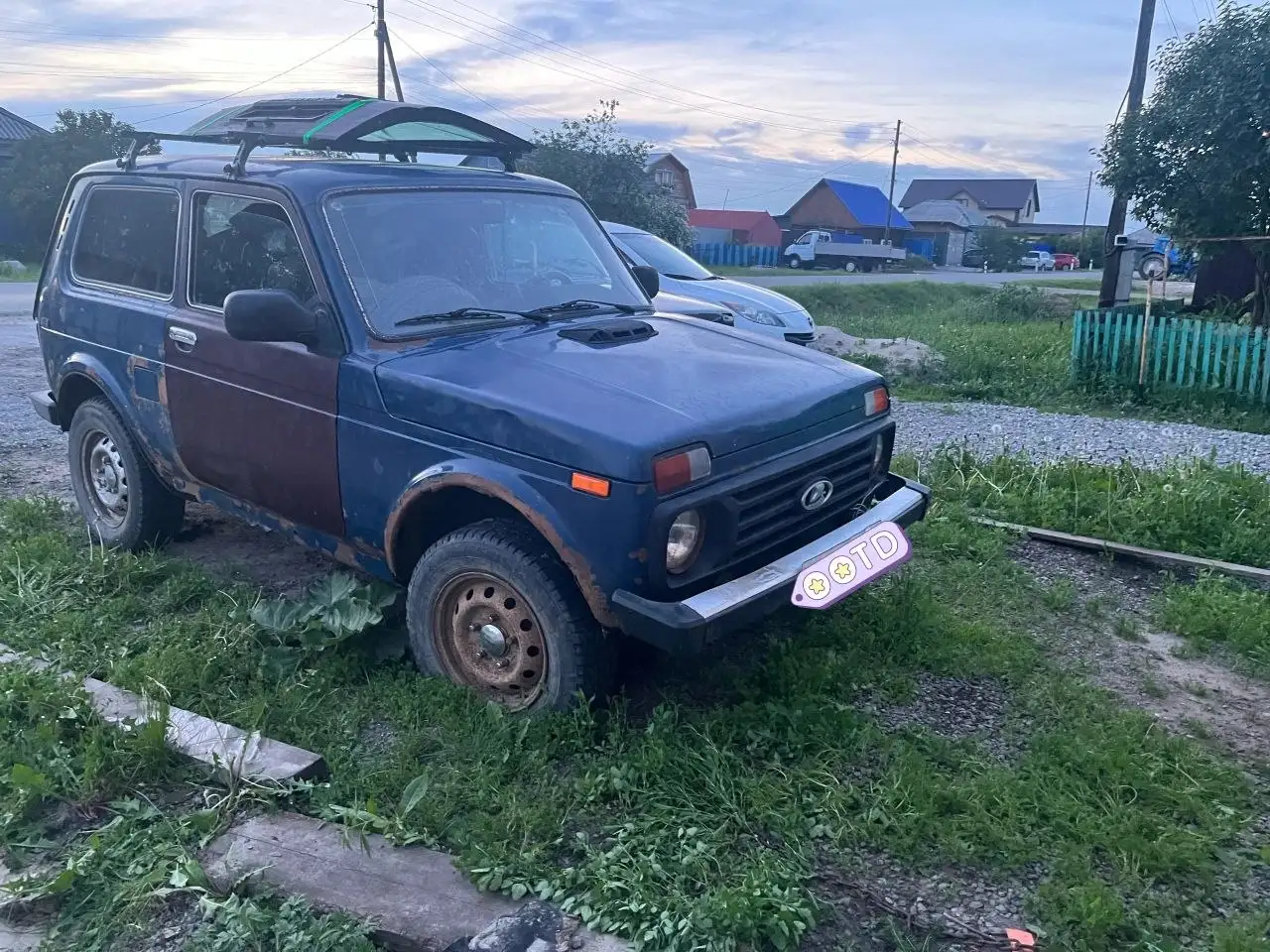Нива Шевроле 10 год - Запчасти и аксессуары (Авто) в Тюмень