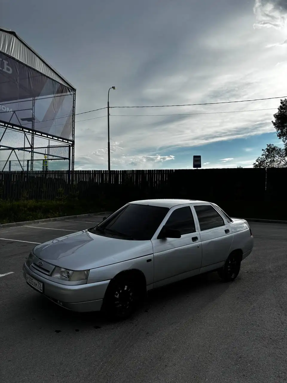 Toyota 124 автомобиль - Легковые автомобили (Авто) в Тюмень