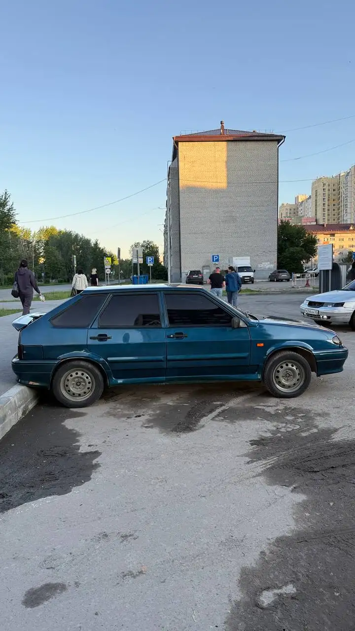 Продам ВАЗ 2114, 2006 - Легковые автомобили (Авто) в Тюмень
