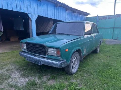 Продам ВАЗ 2107 карбюраторный - ВАЗ 2114 в Тюмень