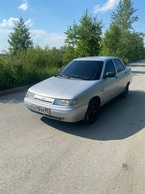 Ваз 2110 и Mitsubishi Galant - ВАЗ 2114 в Тюмень