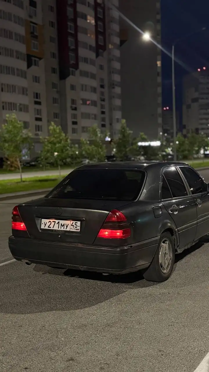 Мерседес С180 1994 - Легковые автомобили (Авто) в Тюмень