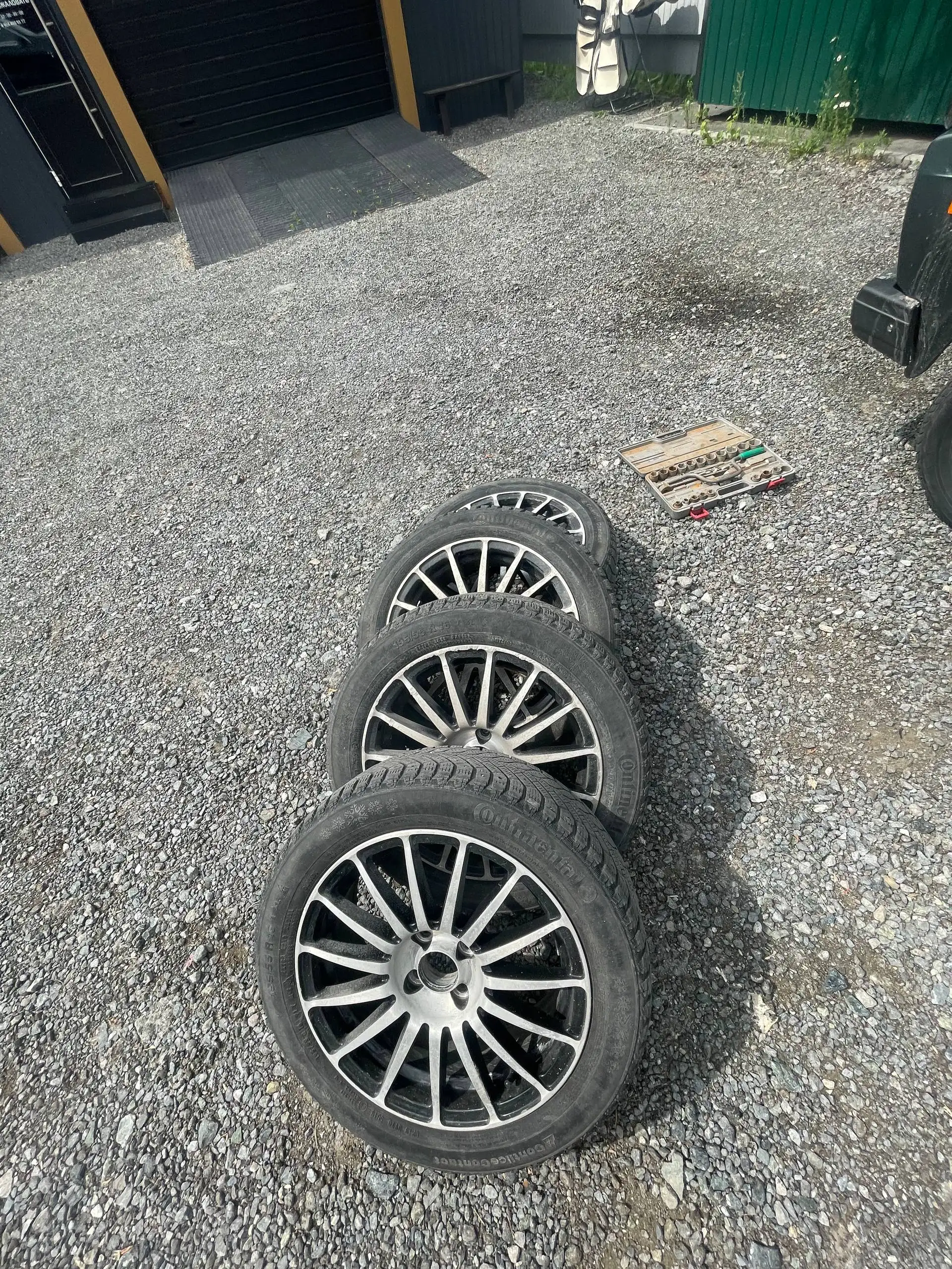 Автобарахолка Тюмень - Запчасти (Авто) в Тюмень